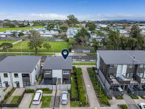 22 Bader Drive, Mangere