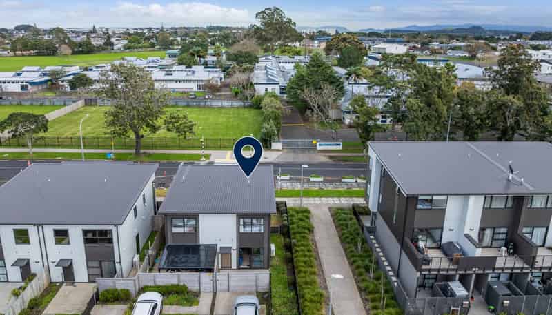 22 Bader Drive, Mangere