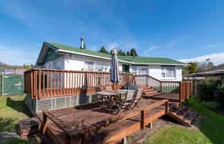 2 Aurora Street, Sunnybrook