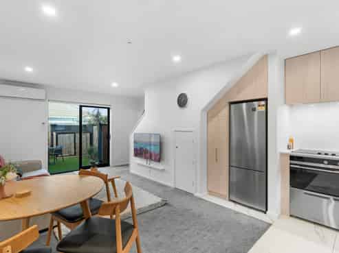 3/5 Shearer Avenue, Papanui