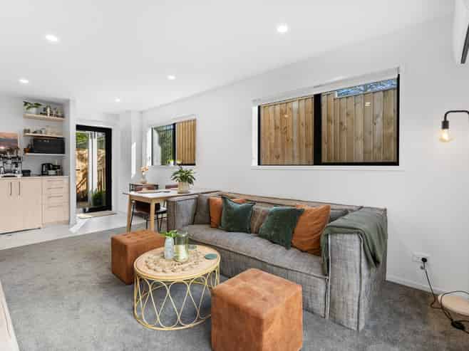 12/200 Carrington Road, Mount Albert