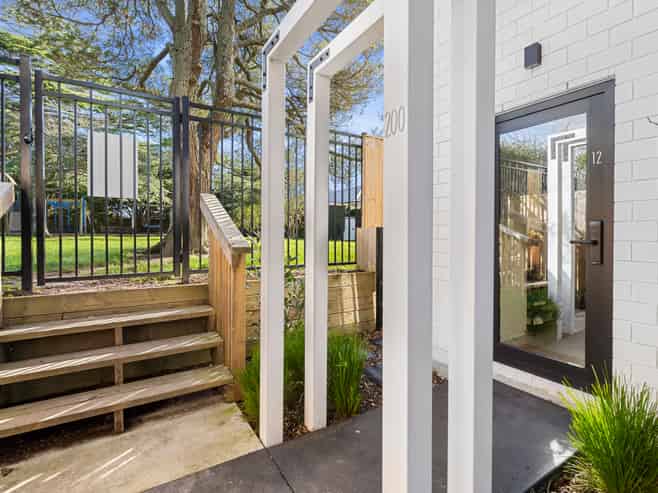 12/200 Carrington Road, Mount Albert