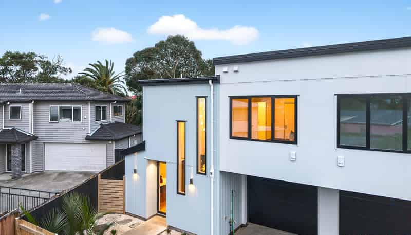 121D Vodanovich Road, Te Atatu South