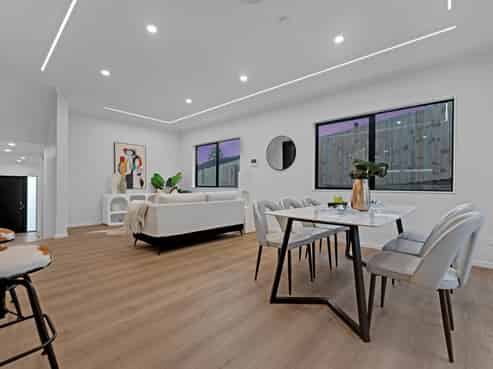 1 Monte Cristal Avenue, Swanson