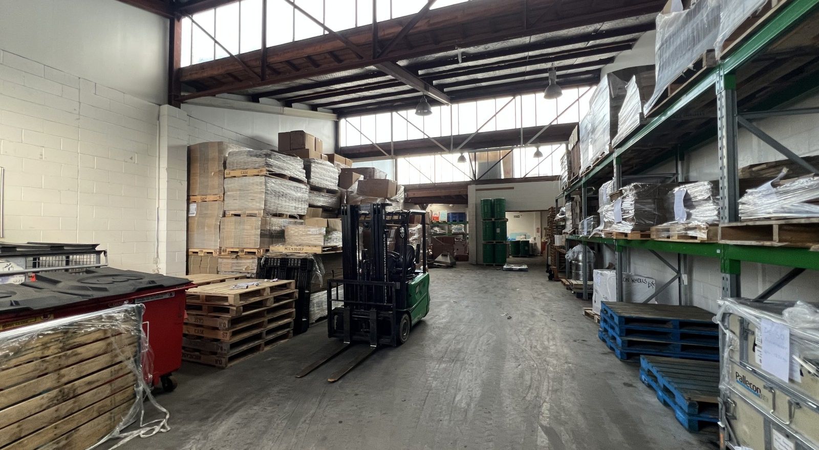 For lease 2 30 Greenpark Road - 48f9a19c6bef78c38fa02410b1fc5e93.crop.6200x3408 