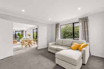 8 Tara Crescent, Ravenswood