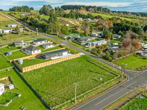 41 Godley Street, Halcombe