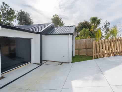 1/18 Church Road, Pukete