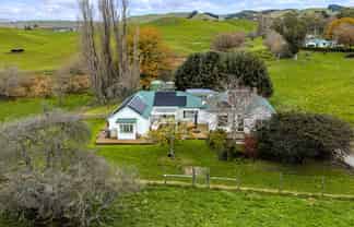 748 Taihape Road, Pukehamoamoa