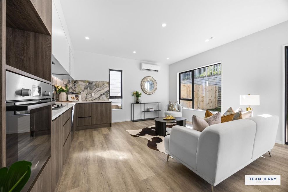Built to Impress - Stylish & Spacious Home - Vaade 6