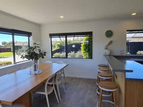 32 Monarch Place, Paraparaumu Beach