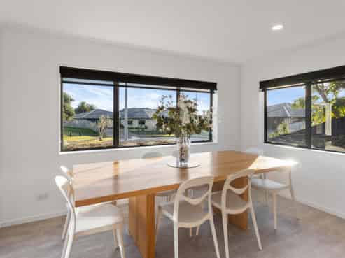 32 Monarch Place, Paraparaumu Beach