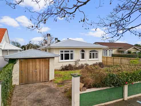 123 Grey Street, Hamilton East