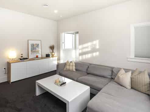 71 Nursery Road, Phillipstown