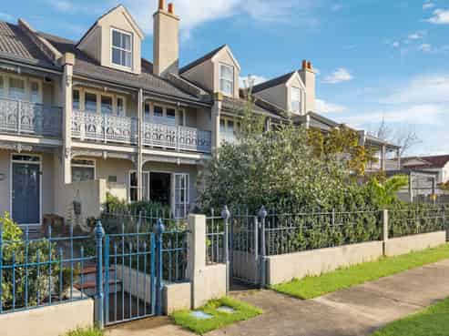 8 Leneford Drive, East Tamaki