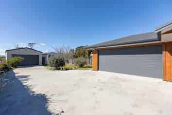 15A Carthew Street, Okato