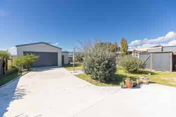 15A Carthew Street, Okato