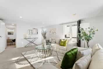 9 Bay Street, Red Beach