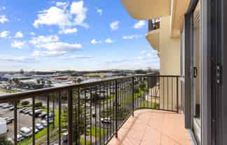 7B/18 Ronwood Avenue, Manukau
