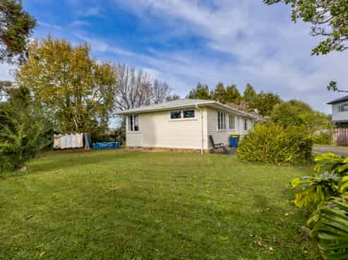 26 Kirrie Avenue, Te Atatu South
