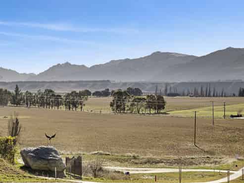 4 Mount Grand Rise, Luggate