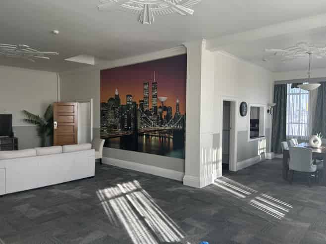 Modern New York–style office loft