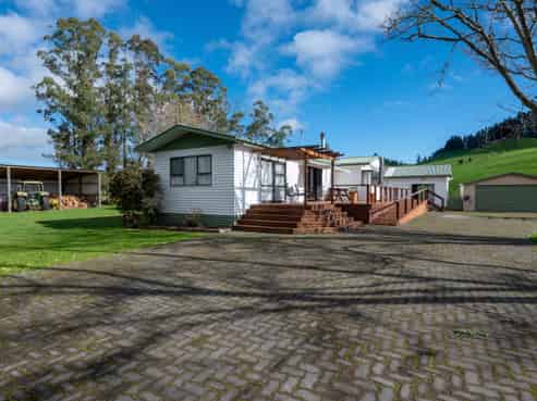 236 Te Kopia Road, Waikite Valley