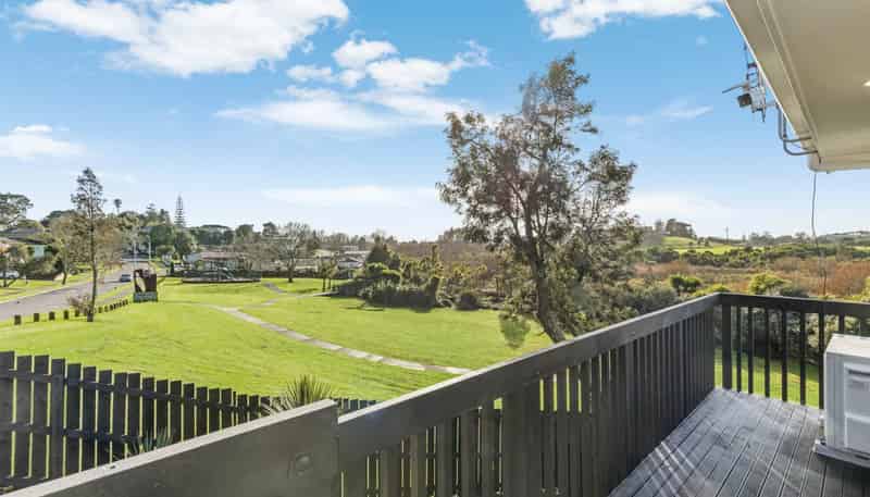 34 Lendenfeld Drive, Papatoetoe