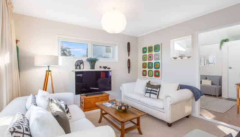 7/354 Muritai Road, Eastbourne