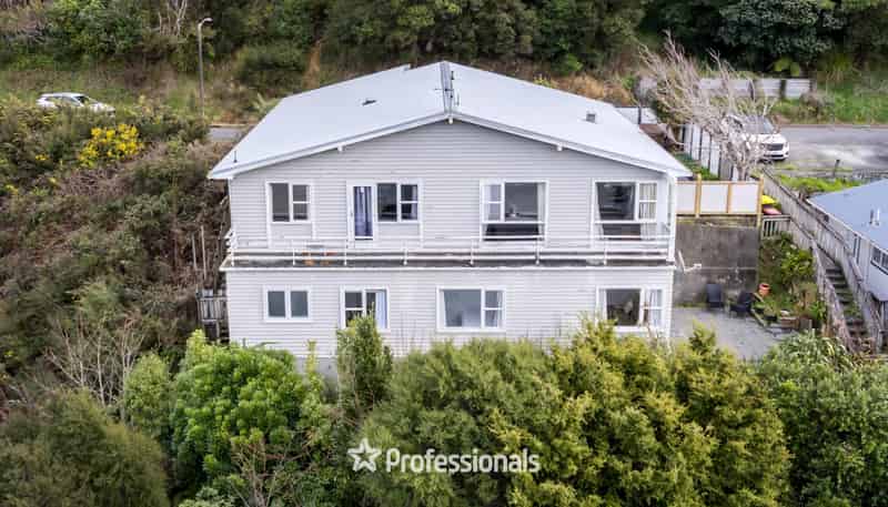 15 Holborn Drive, Stokes Valley
