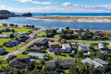 1B Alamar Crescent, Mangawhai Heads
