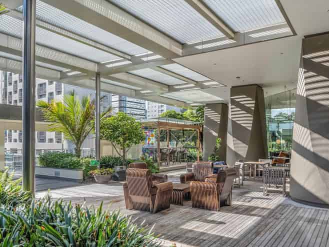 VERO CENTRE - PREMIUM LOCATION
