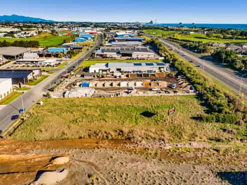 Rare Earth at New Plymouths Northern Gateway