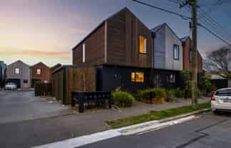 4/6 Trent Street, Linwood