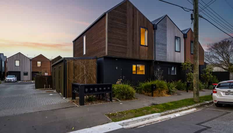4/6 Trent Street, Linwood