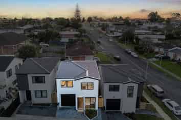 9B Larne Avenue, Pakuranga Heights