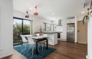 51 Black Beech Crescent, Takanini