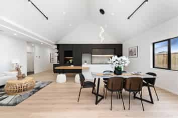 32 Streamview Way, Long Bay