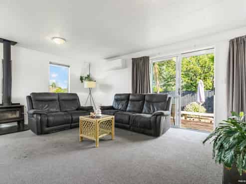 8  Percy Graham Drive, Tuakau