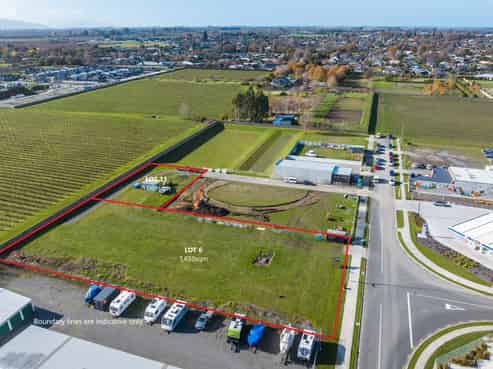 Land lease or option for design, build and lease