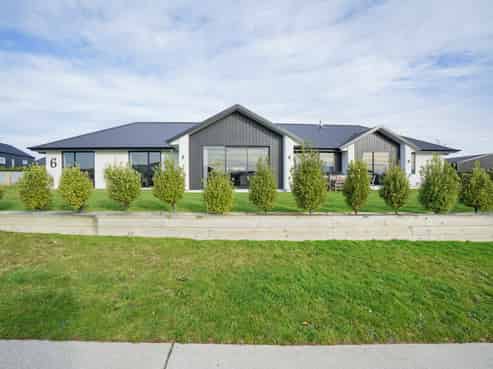 6 Chatham Rise, Tisbury