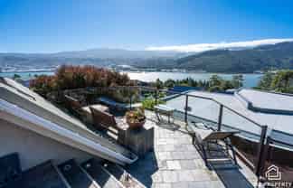 225 Larnach Road, Waverley