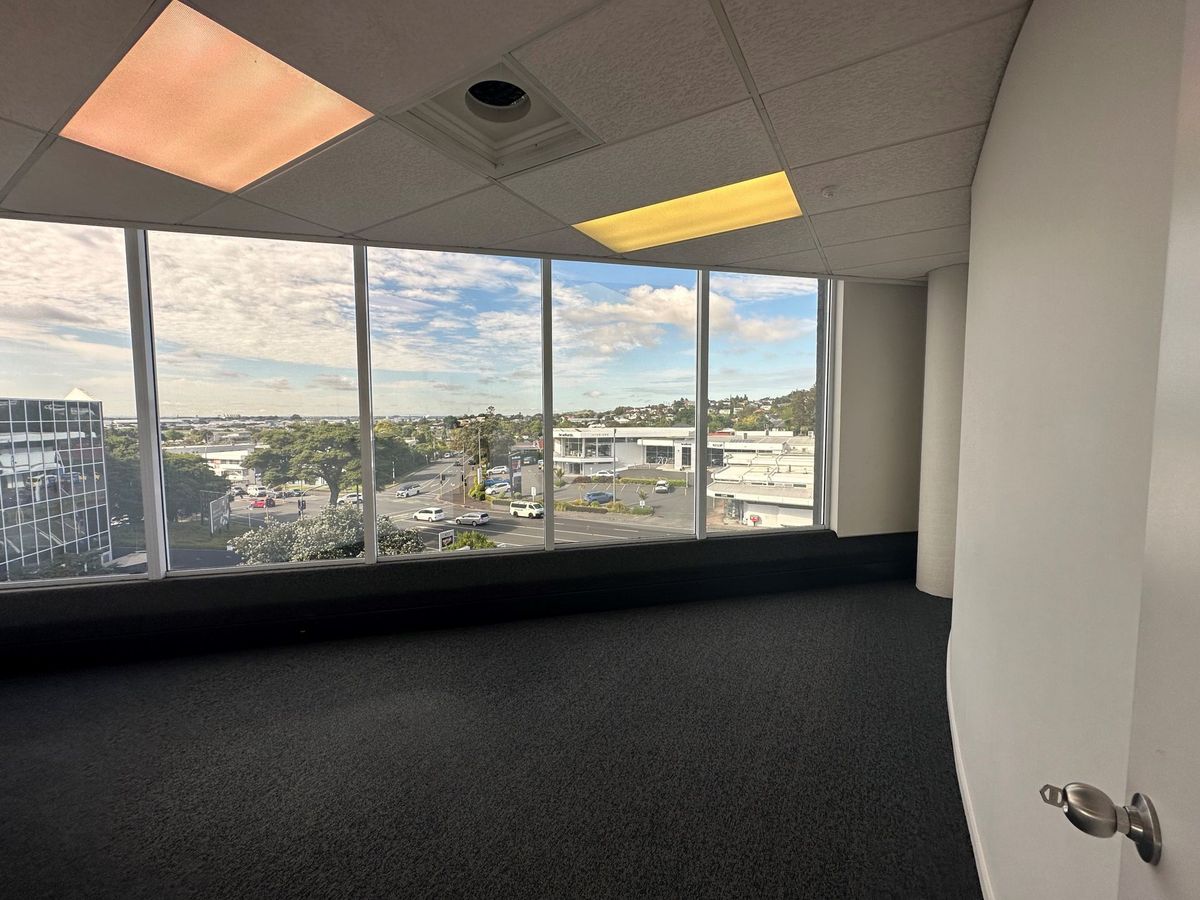 Exciting Workplace Opportunity - Ellerslie - Więcej