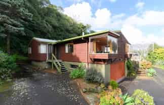 2C Queensway, Three Kings
