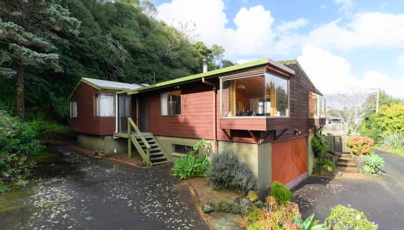 2C Queensway, Three Kings