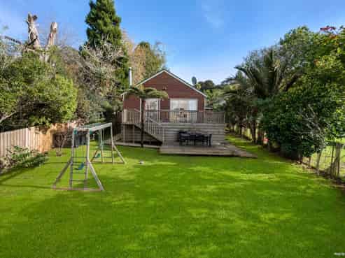 446 Huia Road, Laingholm