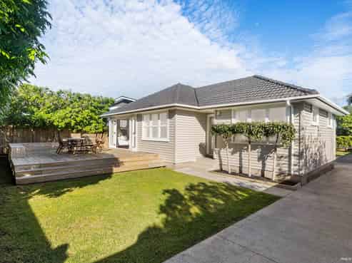 106 Avondale Road, Avondale