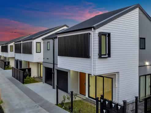 172A,B,C,E Boundary Road, Blockhouse Bay