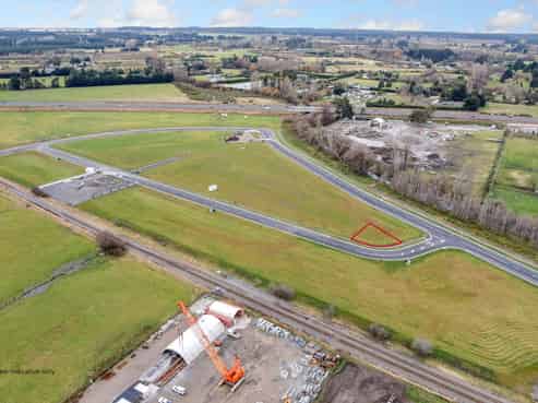 Industrial sections – Titled ready to build