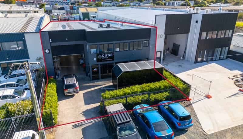 8 Tironui Station Road, Takanini
